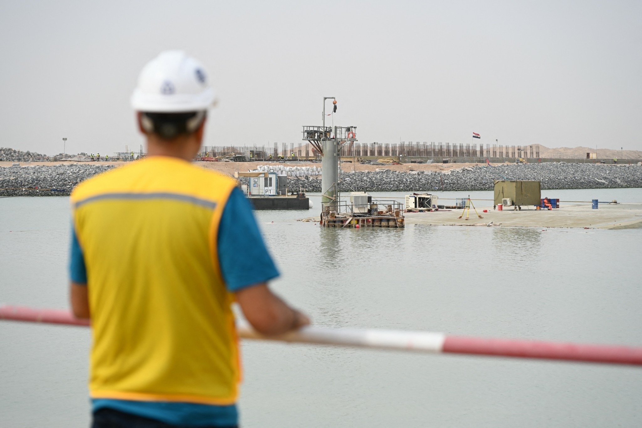 Η ειρήνη στη Γάζα «ξεμπλοκάρει» τη Διώρυγα του Σουέζ – Σταδιακή επιστροφή στην κανονικότητα της ναυσιπλοΐας