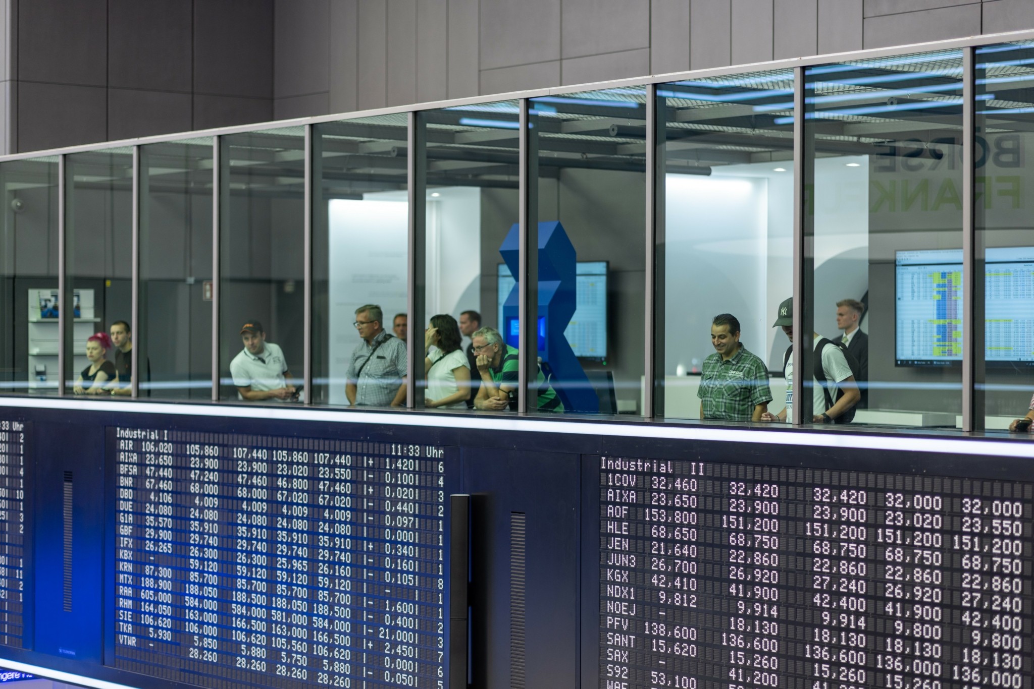 Με ήπιες μεταβολές ξεκίνησε ο Νοέμβριος στις ευρωπαϊκές αγορές