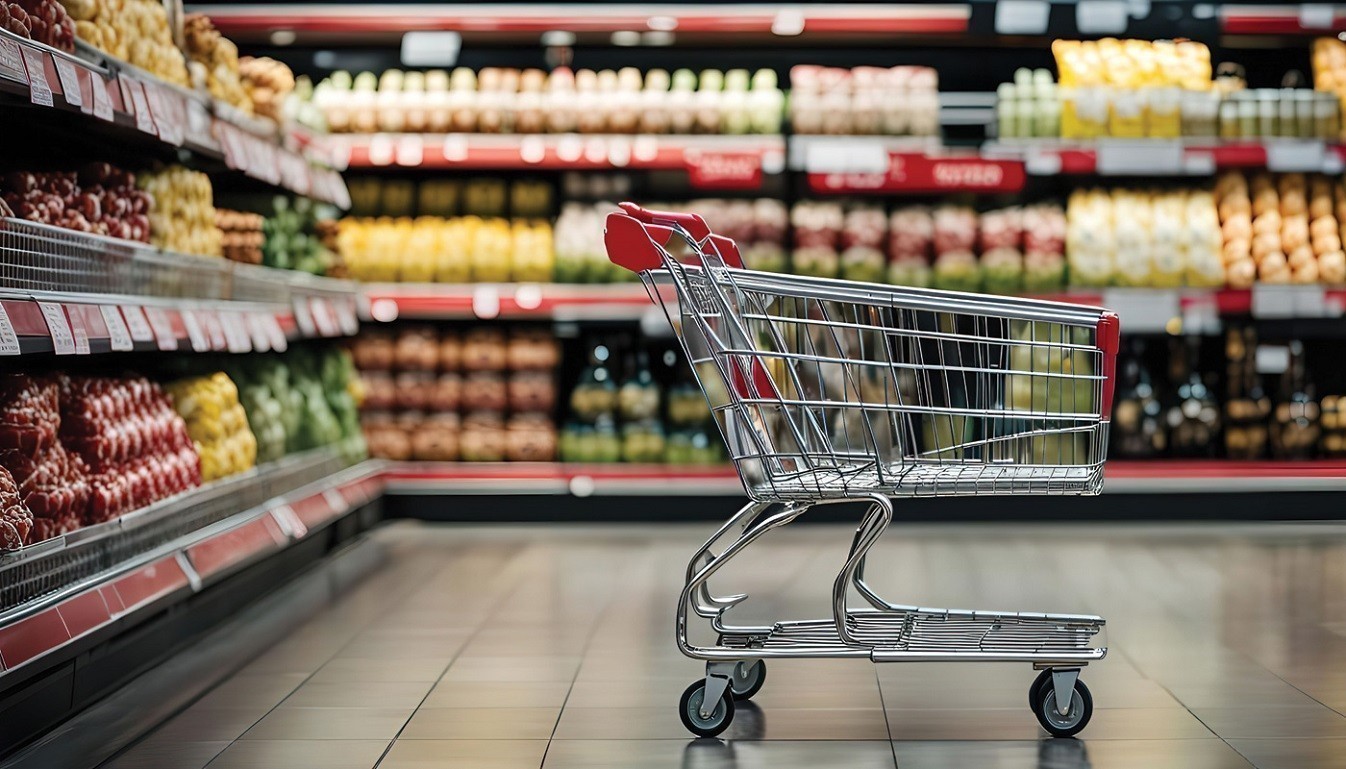 Mείωση τιμών σε πάνω από 1.000 κωδικούς σούπερ μάρκετ έως το τέλος του 2025