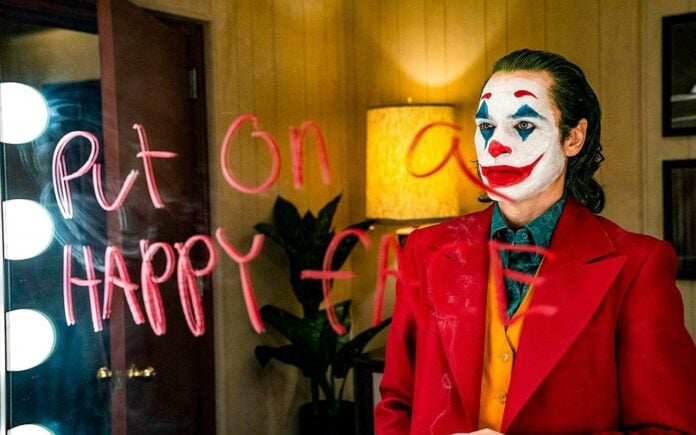 Στρωμένο το χαλί για την οριστικοποίηση της συμφωνίας Paramount – Warner Bros