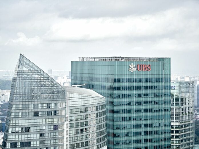 UBS: Σημείο καμπής για τις ελληνικές τράπεζες – Ανεβαίνουν οι τιμές – στόχοι, έρχονται νέες αναβαθμίσεις