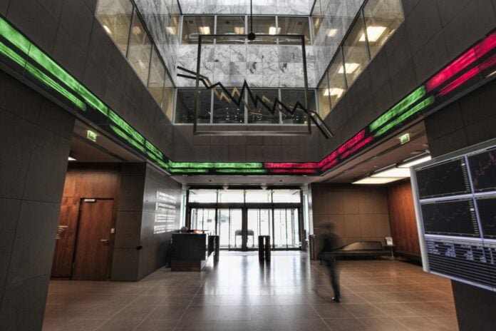 Χρηματιστήριο: Metlen και ΕΛΠΕ «έσωσαν» το πρόσημο