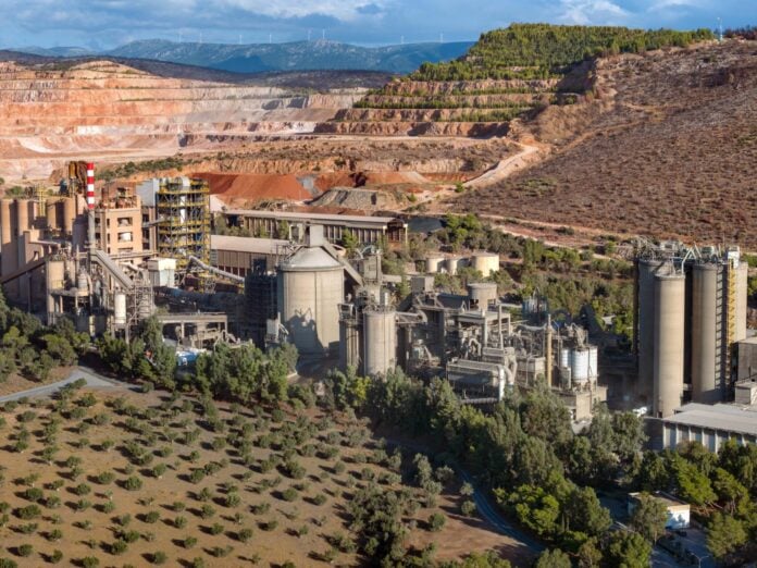 Χρηματιστήριο: Το comeback της Titan Cement