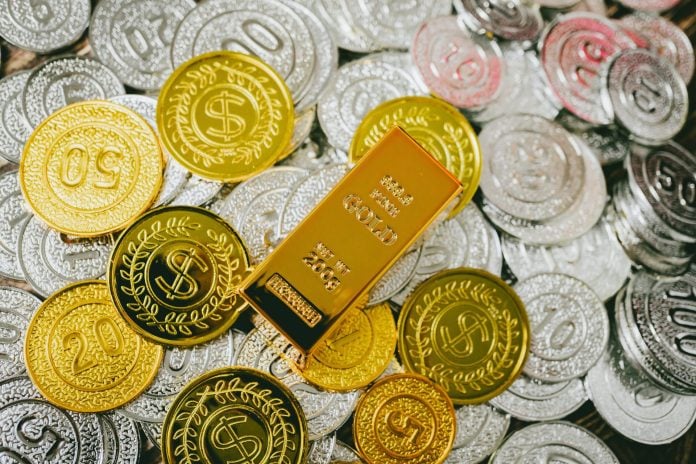 Χρυσός, ασήμι και πλατίνα αναμένεται να ολοκληρώσουν το 2025 με θεαματικά ετήσια κέρδη